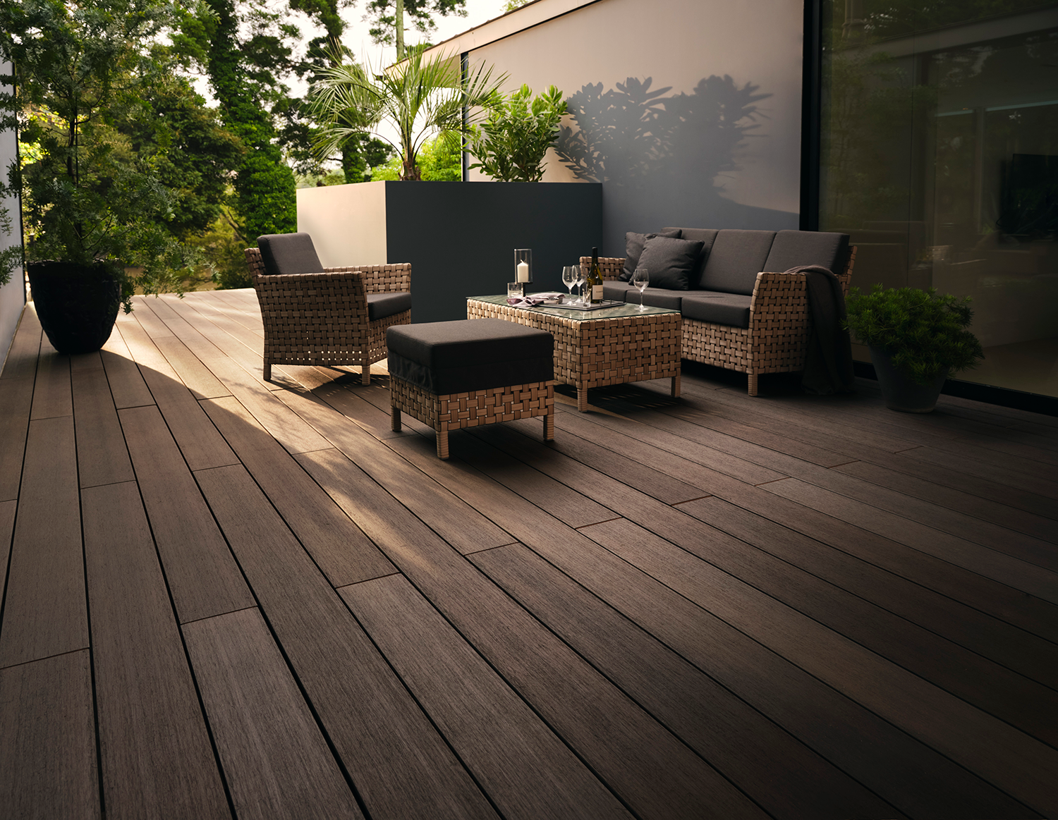 人工木「デッキDS」